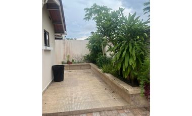 SE VENDE CASA EN COSTA VERDE