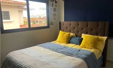 SE VENDE CASA EN COSTA VERDE