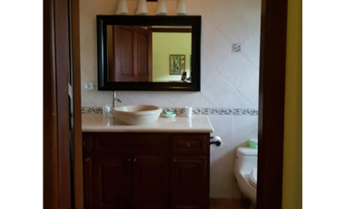 BOQUETE / VALLE ESCONDIDO / 3 HABIT + APARTAMENTO INDEPENDIENTE