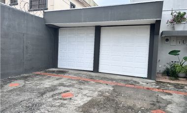 Se VENDE Casa Dúplex en Altos de Betania
