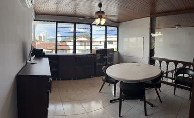 Se VENDE Casa Dúplex en Altos de Betania