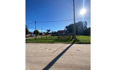 TERRENO EN ESQUINA ATLANTIDA SANTA CLARA DEL MAR