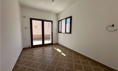 CASA CENTRICA SOBRE MITRE !!!
