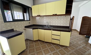 CASA CENTRICA SOBRE MITRE !!!
