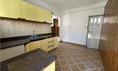 CASA CENTRICA SOBRE MITRE !!!