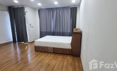 3 Bedroom Townhouse for sale at Casa City Wongwaen - Lamlukka 2