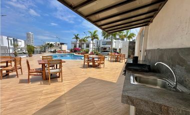 CASA EN VENTA EN LA EXCLUSIVA URBANIZACIÓN MONACO - BARBASQUILLO MANTA