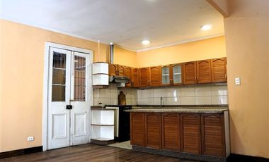 Casa en Arriendo en Sector Chacabuco con Condell