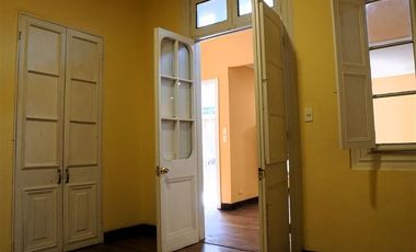 Casa en Arriendo en Sector Chacabuco con Condell