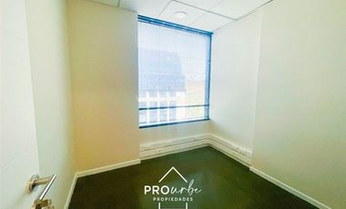 Oficina en Arriendo en Av.Andrés Bello/ El Golf