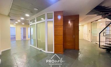 Oficina en Arriendo en Av.Andrés Bello/ El Golf