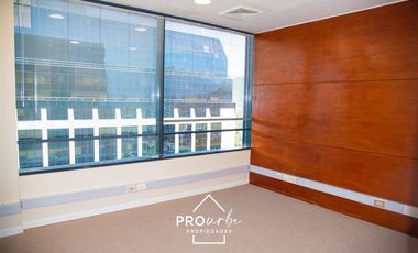 Oficina en Arriendo en Av.Andrés Bello/ El Golf