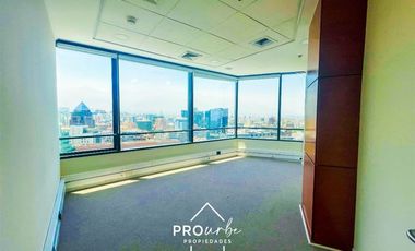 Oficina en Arriendo en Av.Andrés Bello/ El Golf