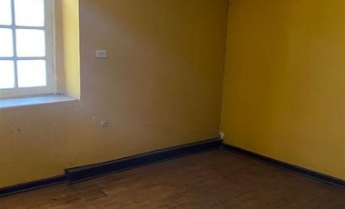 Casa en Venta en Esquina de membrillar con Igualdad