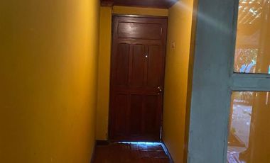 Casa en Venta en Esquina de membrillar con Igualdad
