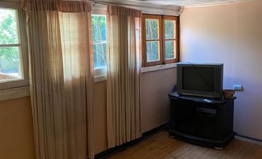 Casa en Venta en Esquina de membrillar con Igualdad