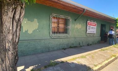 Casa en Venta en Esquina de membrillar con Igualdad