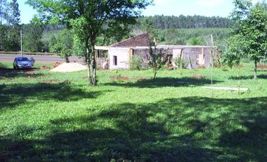 Casa quinta en venta de 3345m2 ubicado en Puerto Leoni