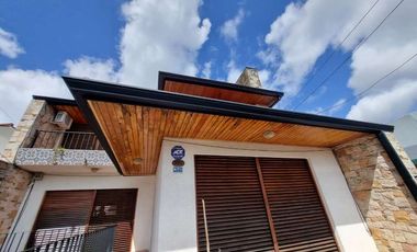 Chalet en venta en Bernal Oeste