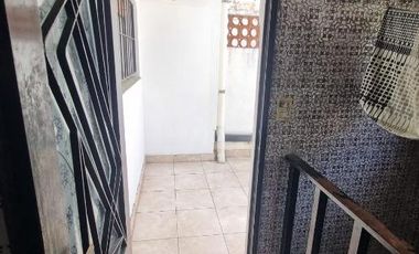 Chalet en venta en Bernal Oeste