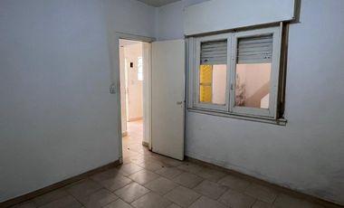 Departamento Tipo Casa en venta en Lanus Este