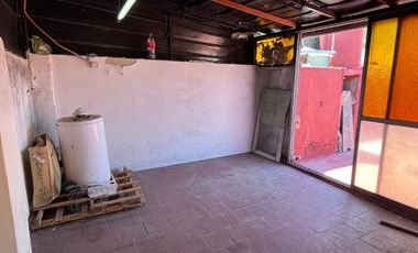 Departamento Tipo Casa en venta en Lanus Este
