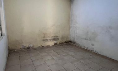 Departamento Tipo Casa en venta en Lanus Este