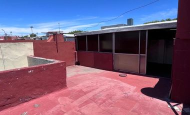 Departamento Tipo Casa en venta en Lanus Este