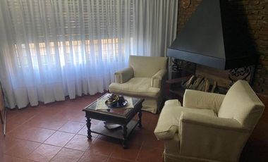 Chalet en venta en Moreno Sur