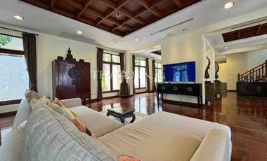 House For sale 3 bedroom 380 m² with land 556 m² in View Thale Marina, Pattaya