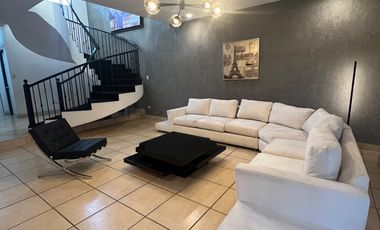 CASA RESIDENCIAL VENTA EN VILLA JARDÍN