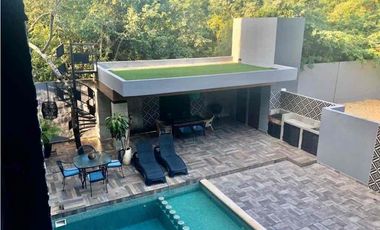 3 habitaciones 2 baños deparen renta Playa del Carmen