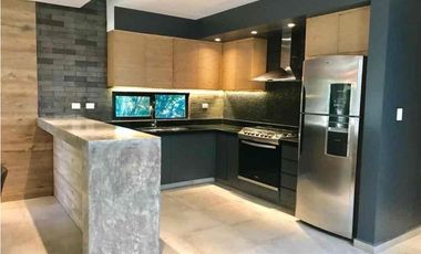 3 habitaciones 2 baños deparen renta Playa del Carmen