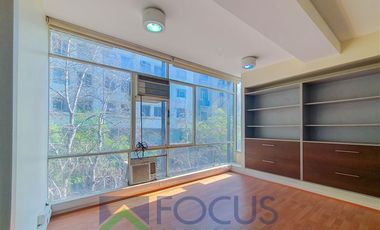 Oficina en Venta en Oficina a pasos de metro Plaza de Armas