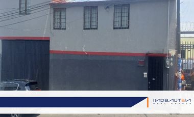IB-EM1547 - Bodega Comercial en Venta en Atizapán, 660 m2.