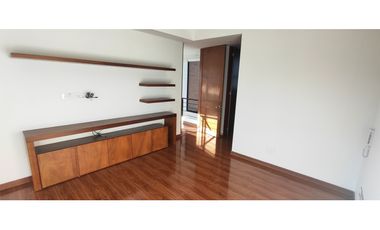 INIGUALABLE CASA EN ARRIENDO EN FONTANAR - CHA, C/MARCA