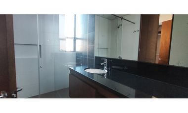 INIGUALABLE CASA EN ARRIENDO EN FONTANAR - CHA, C/MARCA