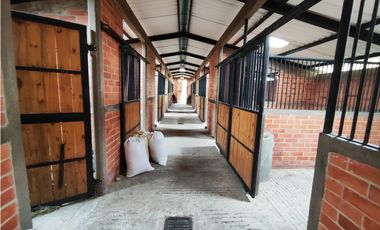 MARAVILLOSA CASA EN VENTA O ARRIENDO - YERBABUENA - CHA