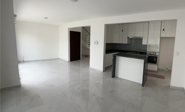 CASA EN VENTA CERCA DE METEPEC RÁPIDA SALIDA A CDMX...