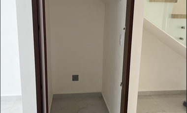 CASA EN VENTA CERCA DE METEPEC RÁPIDA SALIDA A CDMX...