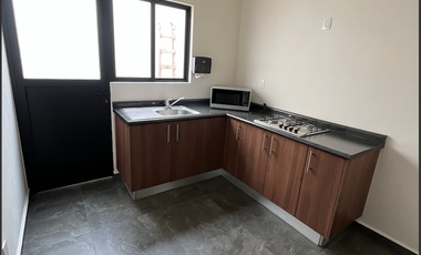 CASA EN VENTA CERCA DE METEPEC RÁPIDA SALIDA A CDMX...