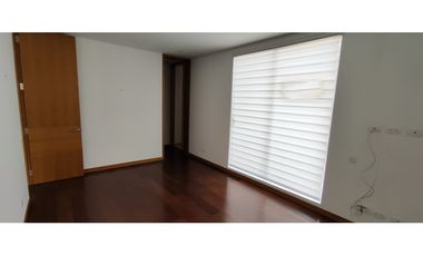 IMPONENTE APTO. EN ARRIENDO - CHA, C/MARCA