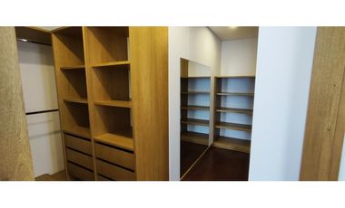 IMPONENTE APTO. EN ARRIENDO - CHA, C/MARCA