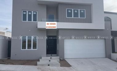 CASA EN VENTA EN BOSQUES DEL VALLE II