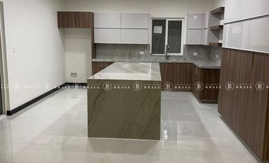 CASA EN VENTA EN BOSQUES DEL VALLE II