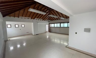 Casa comercial aurora