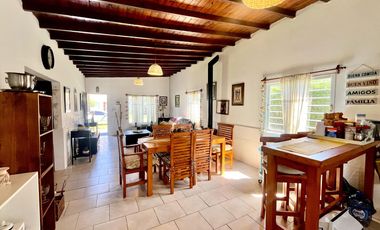 Casa en La Caleta ideal vivienda permanente