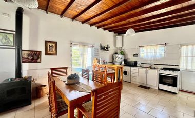 Casa en La Caleta ideal vivienda permanente