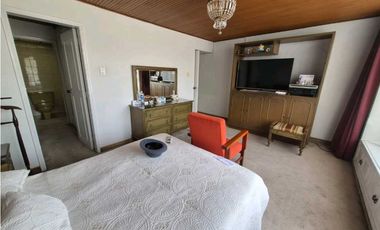 Bella y amplia casa para Venta en Niza