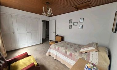 Bella y amplia casa para Venta en Niza